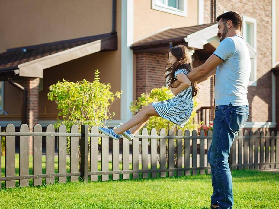 Decorative Fence Example in Duluth Georgia